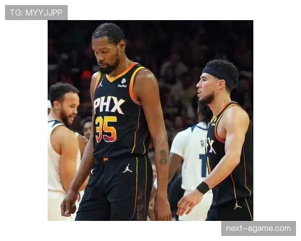 格林挡拆制造错位提升防守效率拉开球队节奏