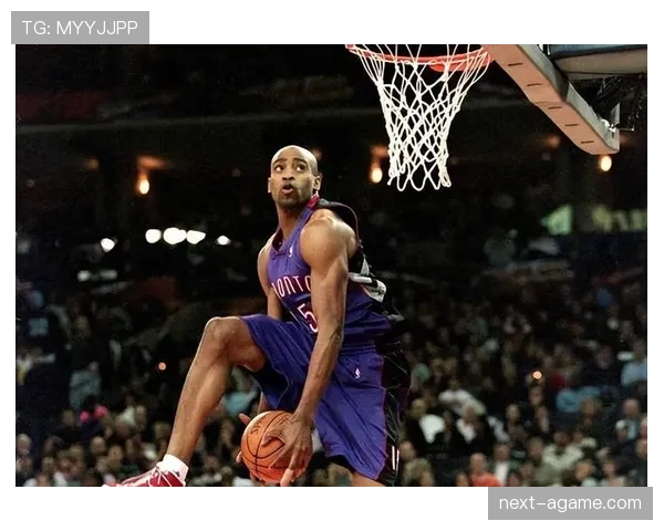 文斯·卡特突破拉开空间，挡拆助攻效率显著提升