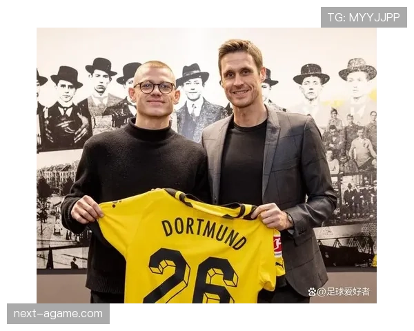 多特蒙德豪门沉沦记：高层引援分歧下的战术迷失，怎解？